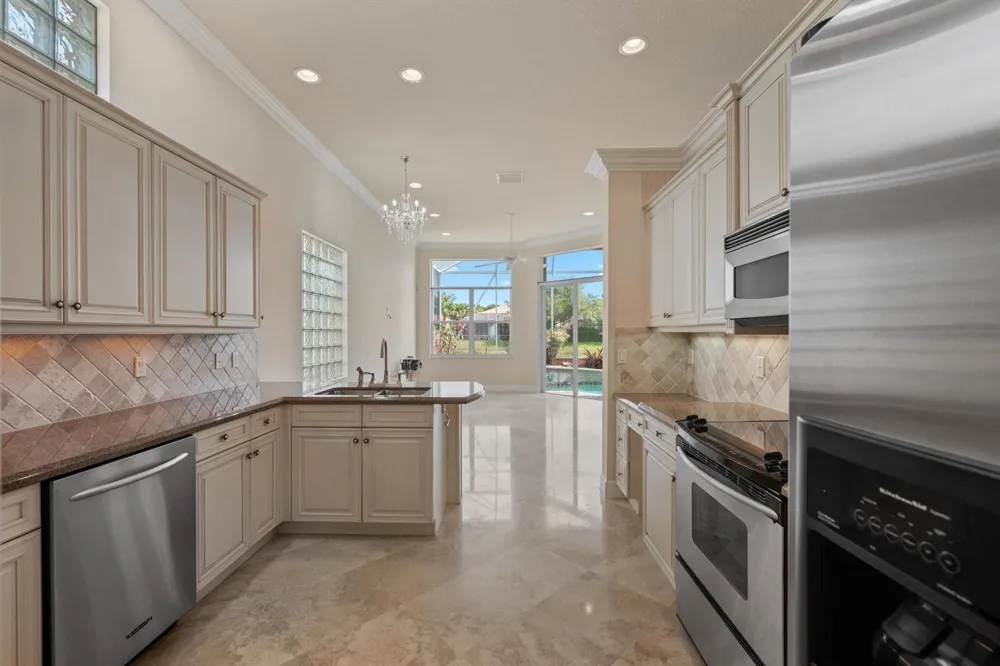 8887 VIA PRESTIGIO W Wellington, FL 33411