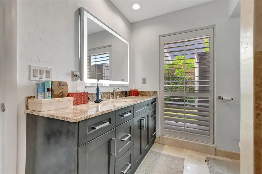 4450 NE 23RD AVENUE Lighthouse Point, FL 33064