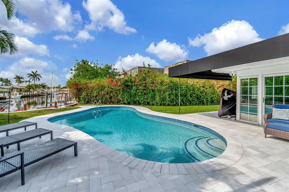 4450 NE 23RD AVENUE Lighthouse Point, FL 33064