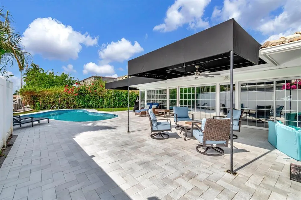 4450 NE 23RD AVENUE Lighthouse Point, FL 33064