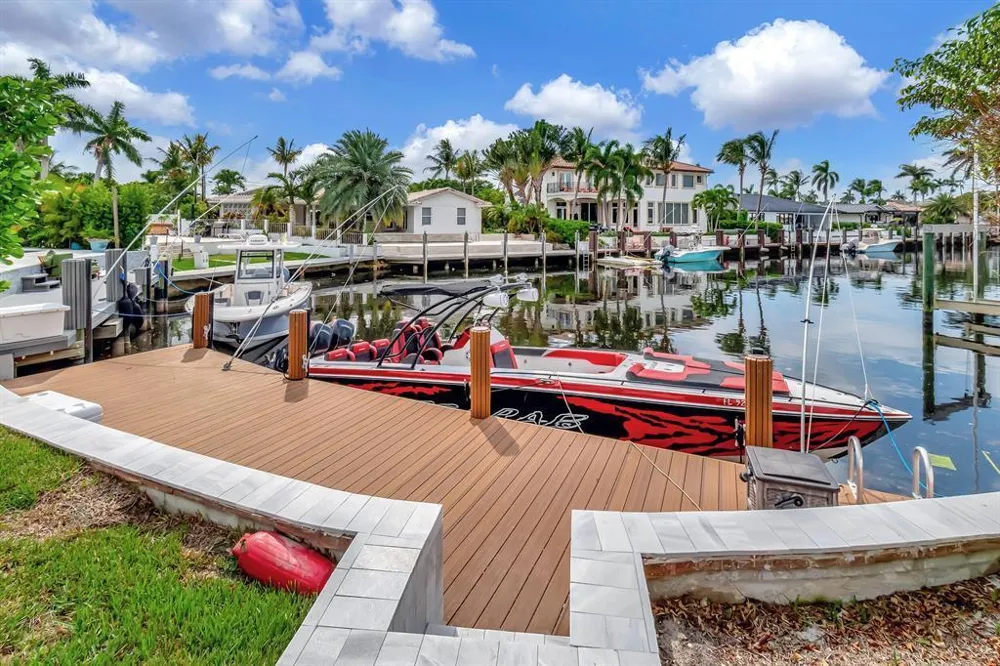 4450 NE 23RD AVENUE Lighthouse Point, FL 33064