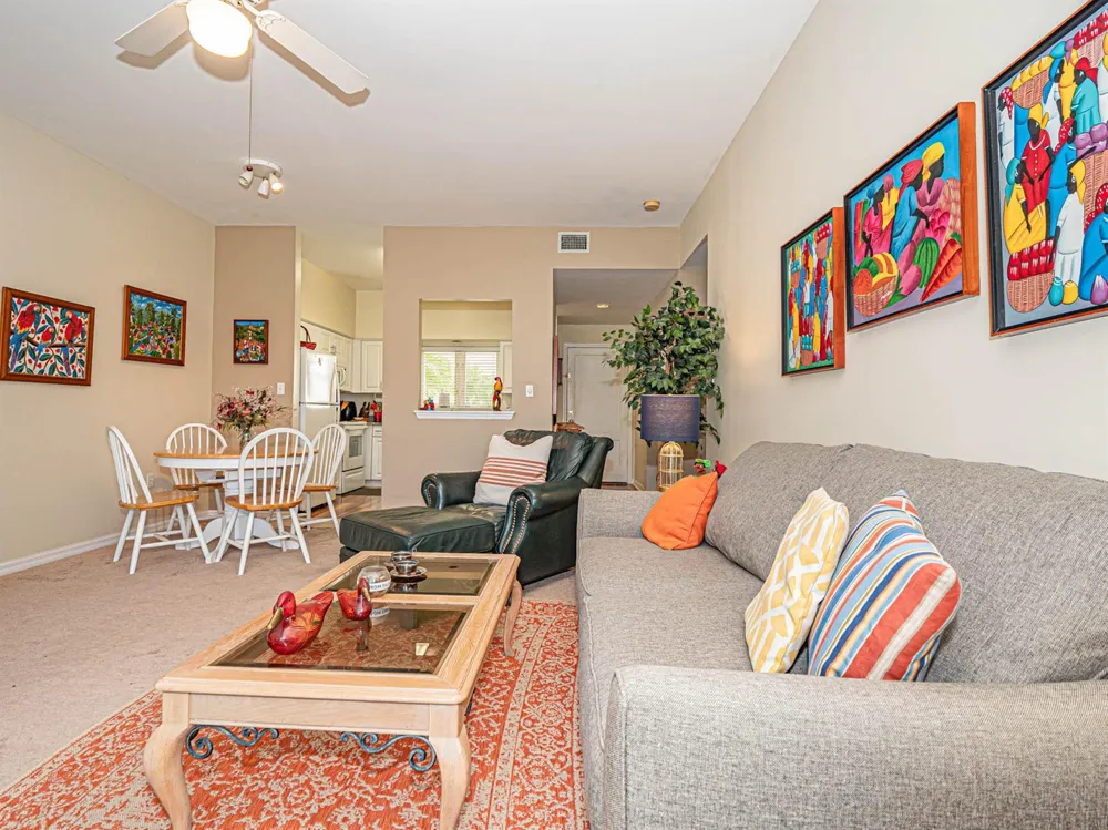 5060 HARMONY CIRCLE #105 Vero Beach, FL 32967
