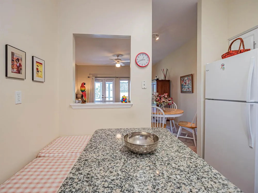 5060 HARMONY CIRCLE #105 Vero Beach, FL 32967