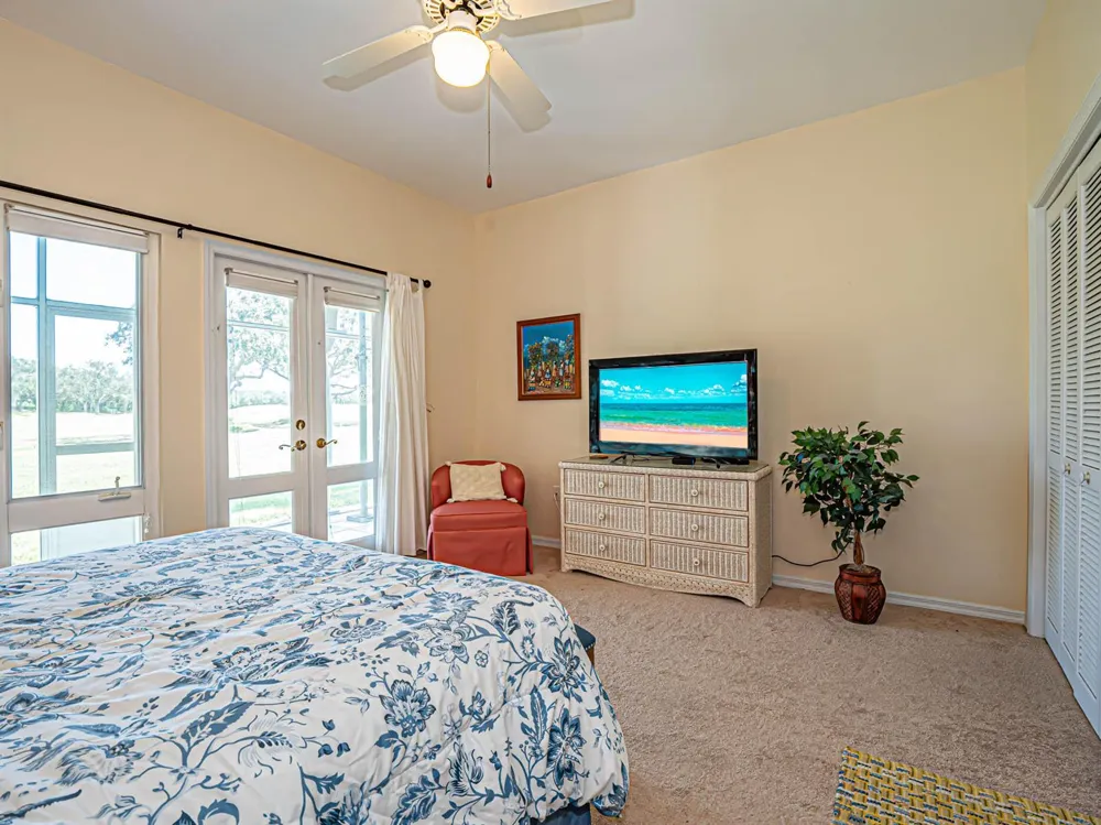 5060 HARMONY CIRCLE #105 Vero Beach, FL 32967