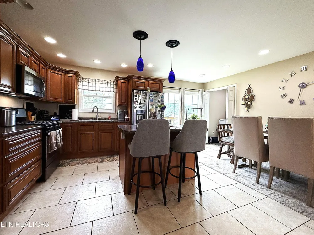 253 Ramblin Rd Newport, TN 37821