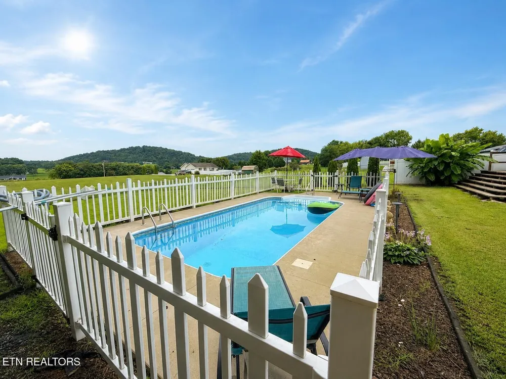 253 Ramblin Rd Newport, TN 37821
