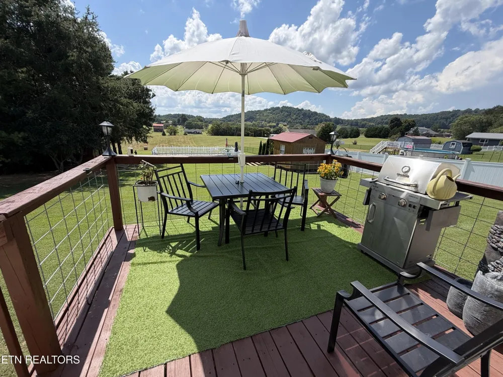 253 Ramblin Rd Newport, TN 37821