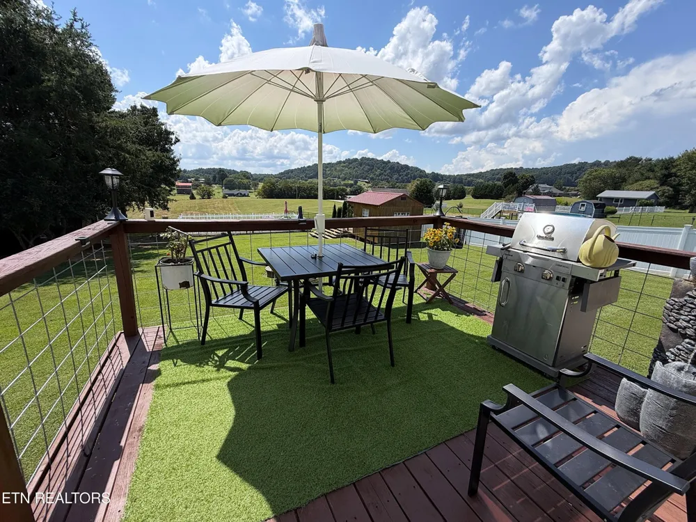 253 Ramblin Rd Newport, TN 37821