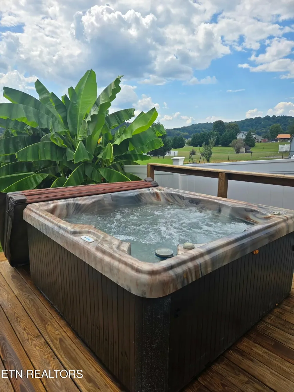 253 Ramblin Rd Newport, TN 37821