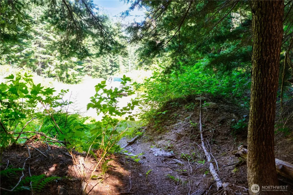 34033 Stevens Road Leavenworth, WA 98826