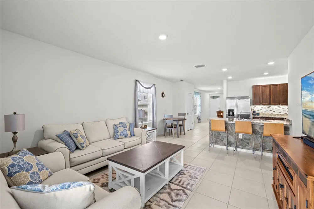 10914 PENNY GALE LOOP San Antonio, FL 33576