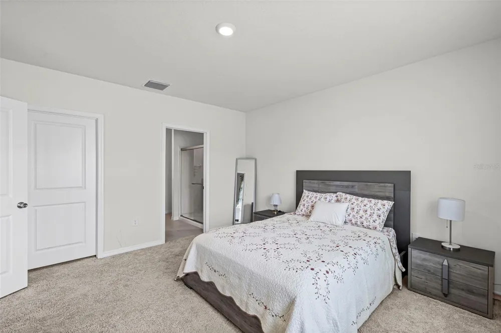 10914 PENNY GALE LOOP San Antonio, FL 33576