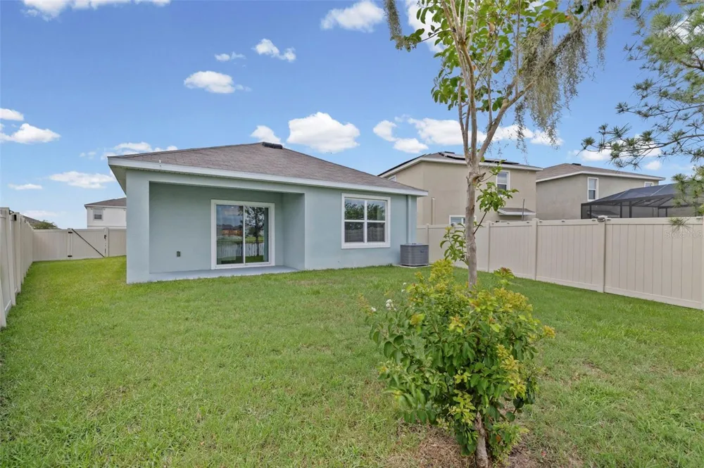 10914 PENNY GALE LOOP San Antonio, FL 33576