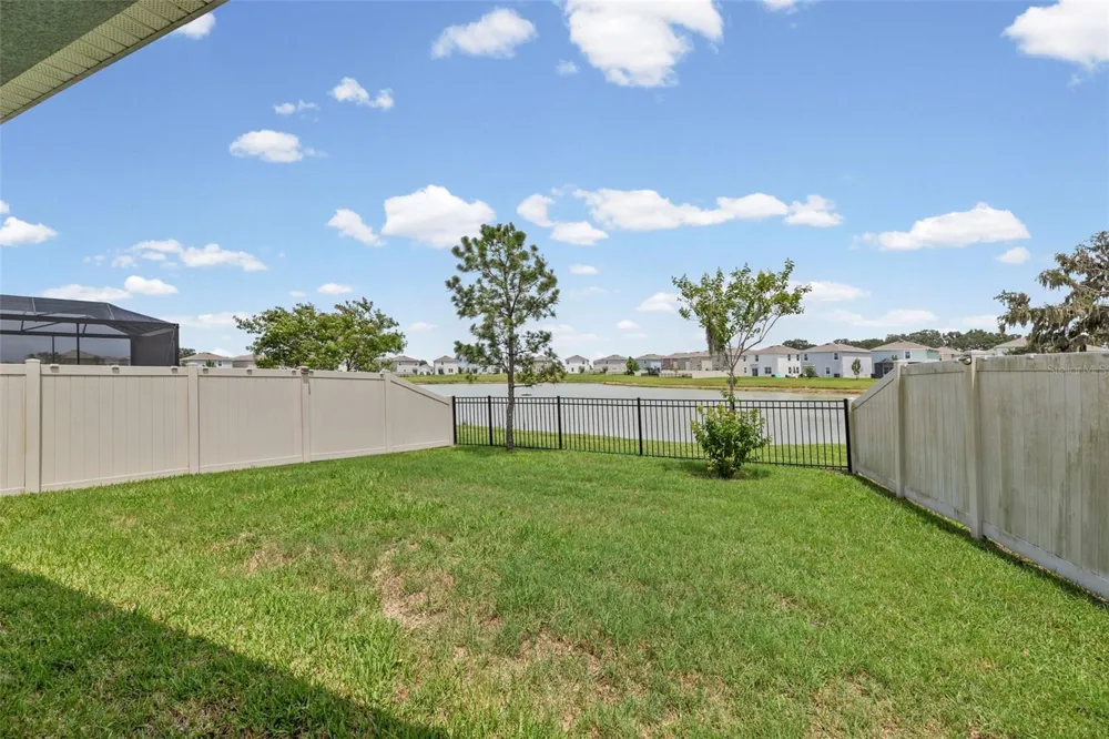 10914 PENNY GALE LOOP San Antonio, FL 33576