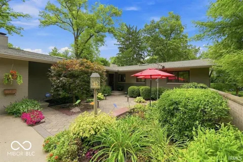 411 Wildwood Lane