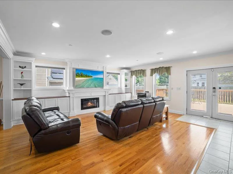 283 Harrison Avenue Harrison, NY 10528