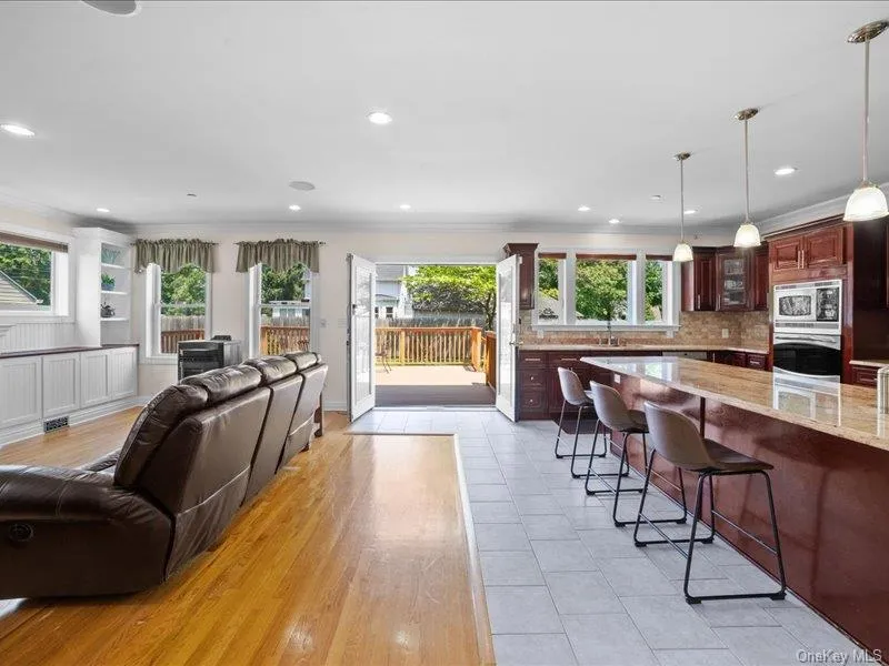 283 Harrison Avenue Harrison, NY 10528