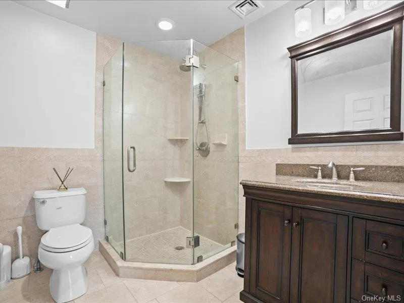 283 Harrison Avenue Harrison, NY 10528