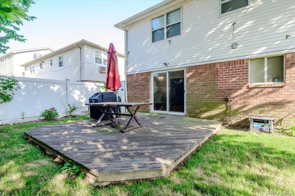 634 Jarvis Avenue Far Rockaway, NY 11691