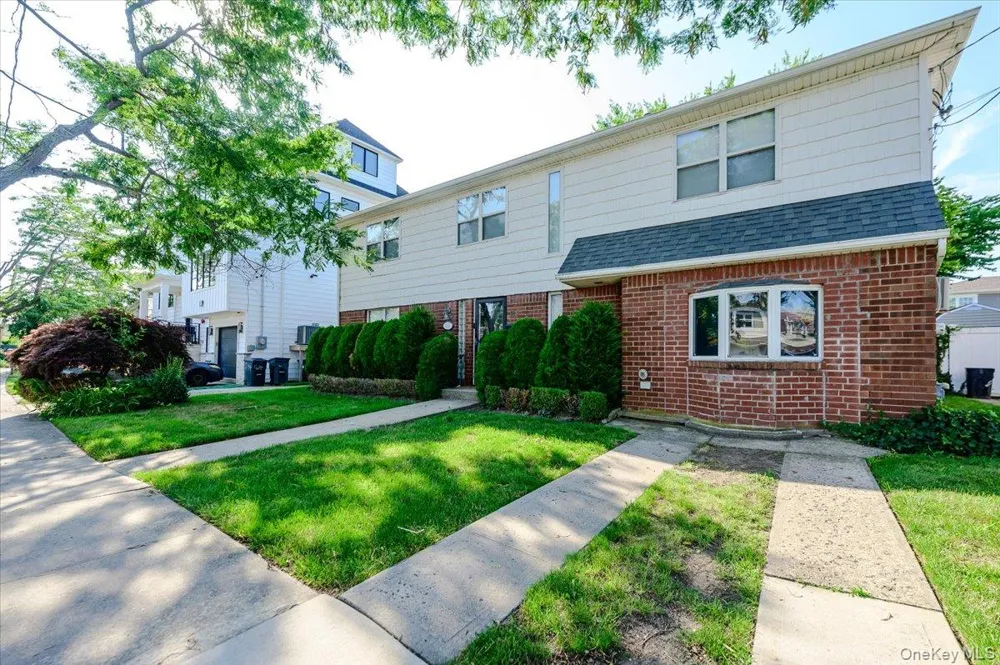 634 Jarvis Avenue Far Rockaway, NY 11691