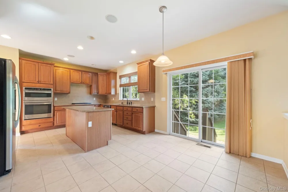 421 Vassar Place Fishkill, NY 12524