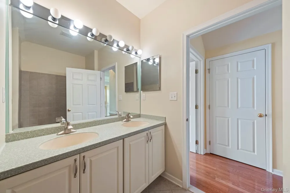421 Vassar Place Fishkill, NY 12524