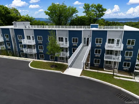 16 Dowd Street #102