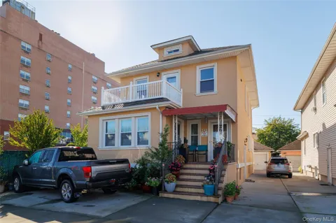 128 W Market Street