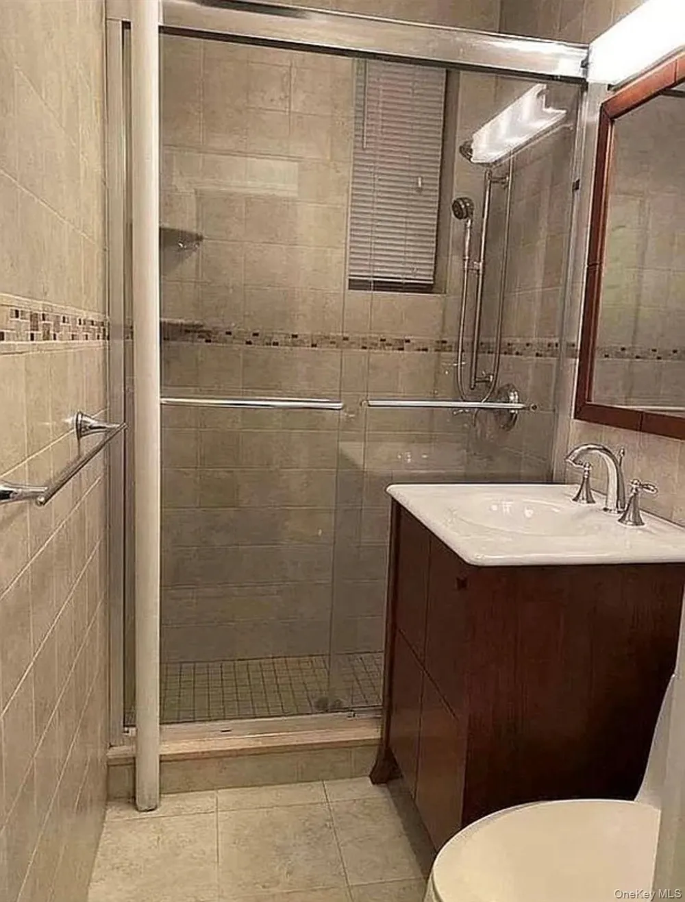 21-06 35th Street #1B Astoria, NY 11105