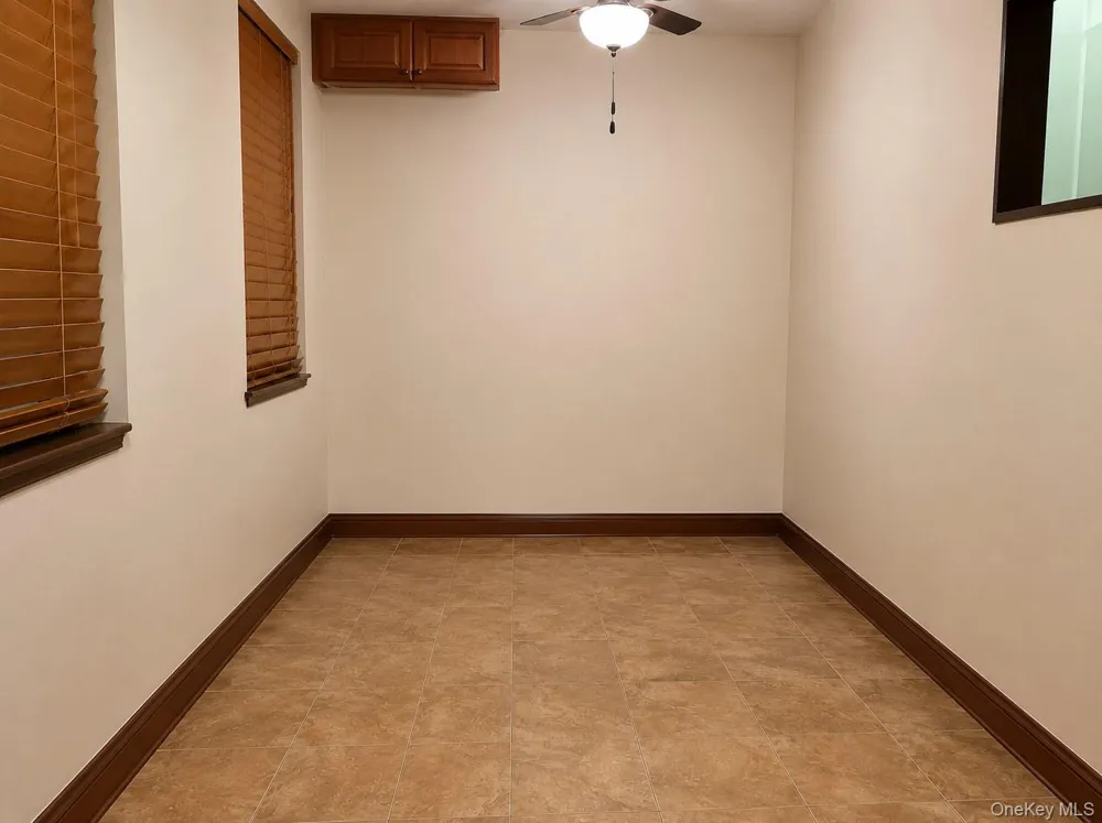 21-06 35th Street #1B Astoria, NY 11105