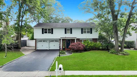 22 Cornelia Lane
