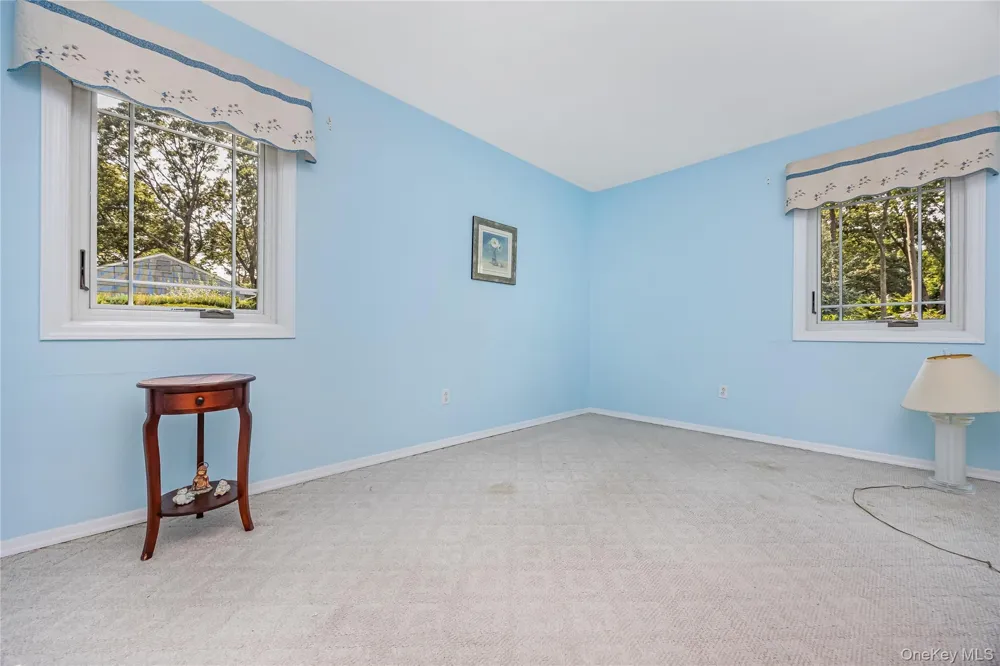 42 Pineacre Drive Smithtown, NY 11787