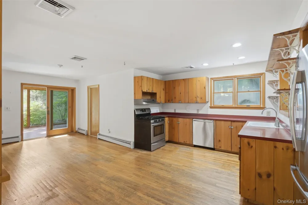 103 Old Ridge Road Warwick, NY 10990