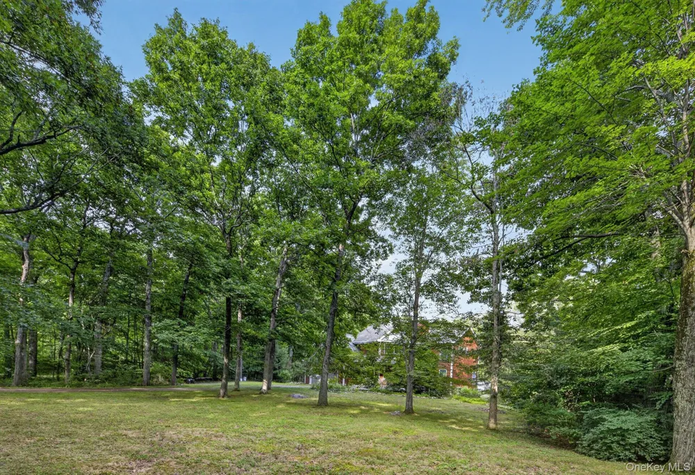 541 E Mountain Road Cold Spring, NY 10516