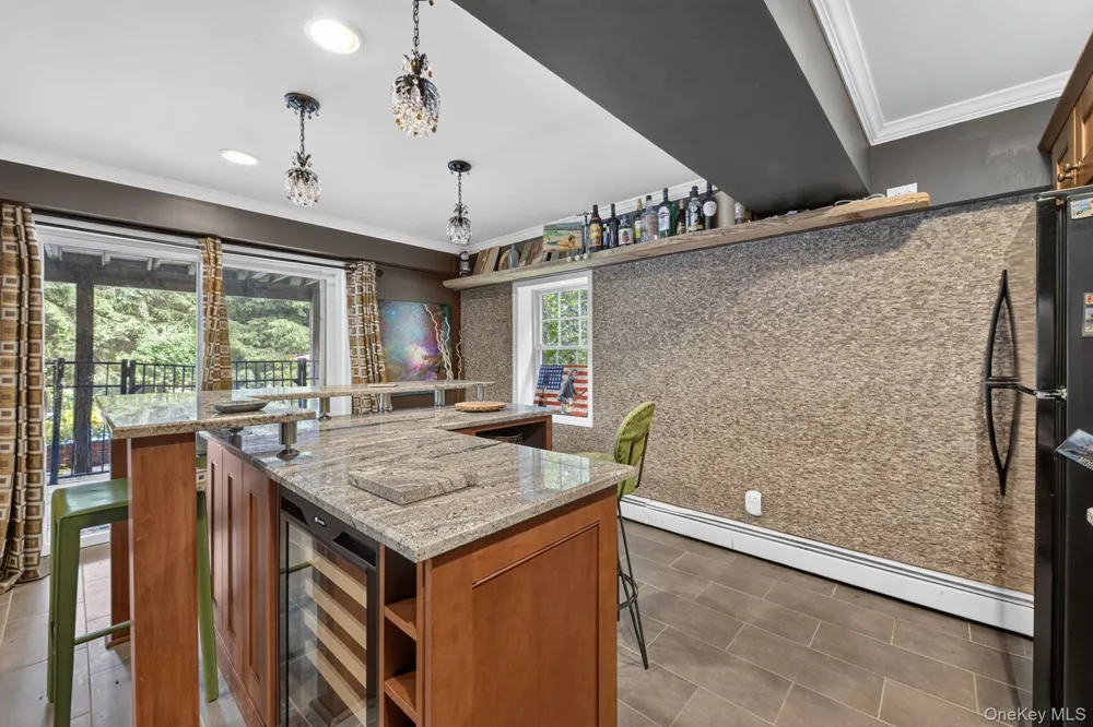 541 E Mountain Road Cold Spring, NY 10516