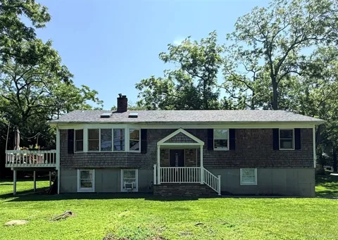 6 Pond View Drive