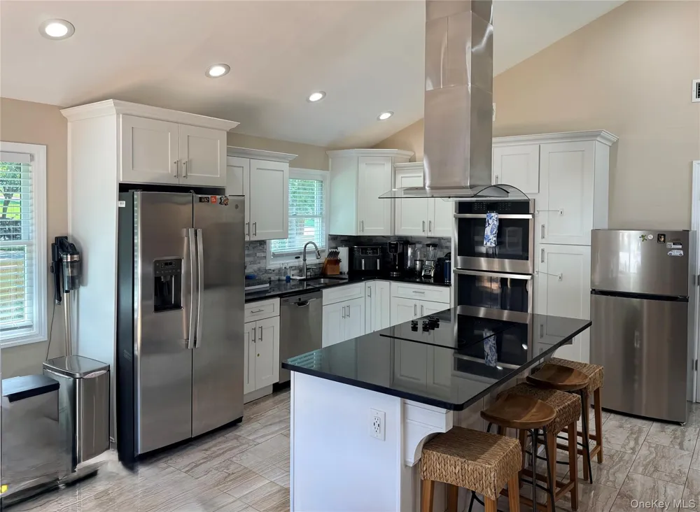 6 Pond View Drive Wading River, NY 11792