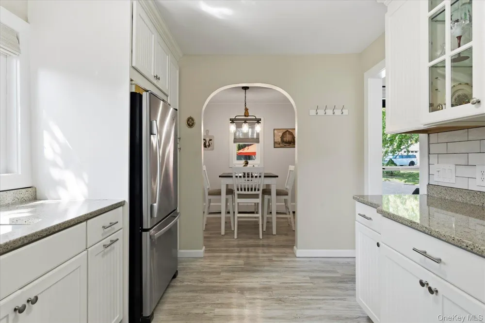 277 Howell Avenue Riverhead, NY 11901