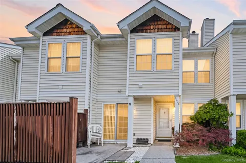 4008 Whispering Hills Drive