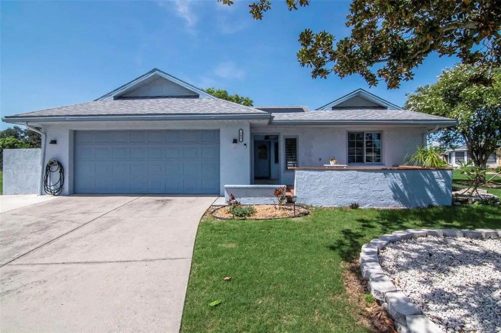 303 BARSTOW COURT Sun City Center, FL 33573