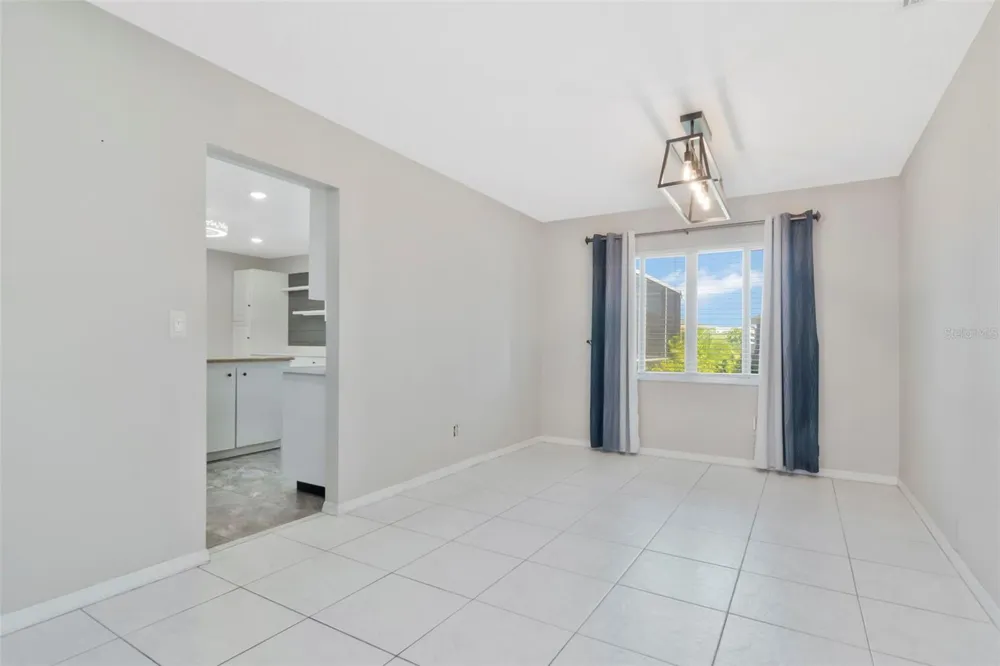 303 BARSTOW COURT Sun City Center, FL 33573