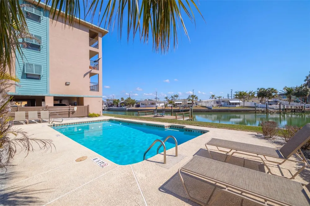 145 116TH AVENUE #301 Treasure Island, FL 33706