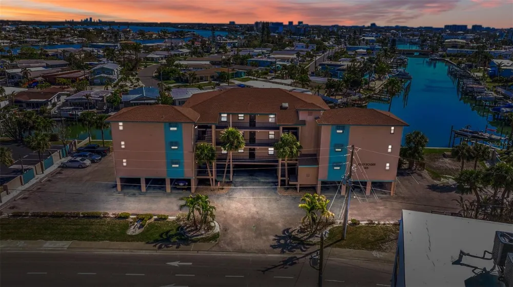 145 116TH AVENUE #301 Treasure Island, FL 33706