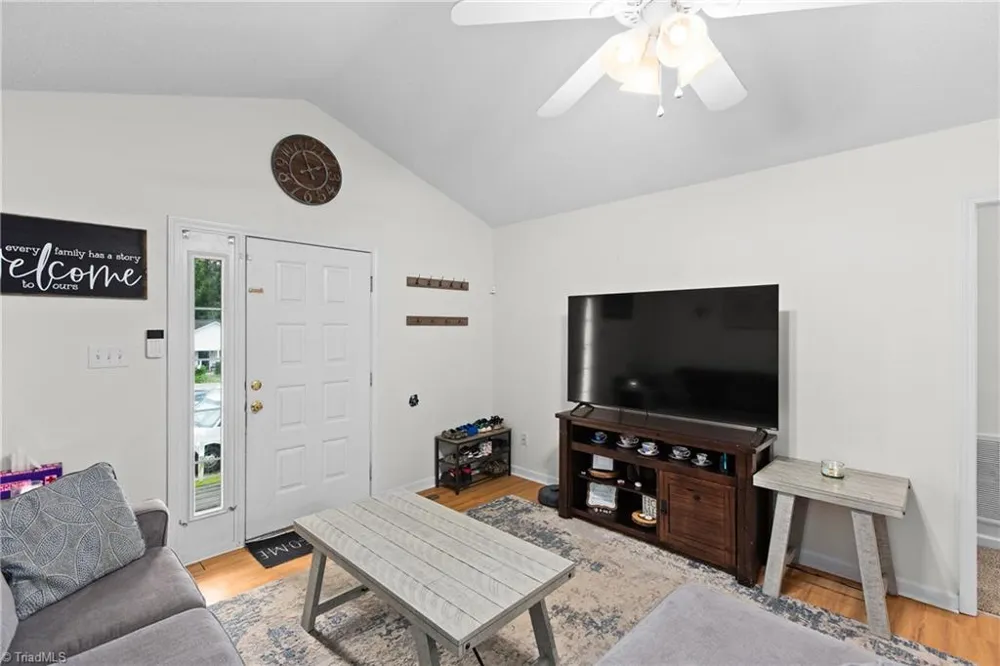 555 Brown Stone Court Kernersville, NC 27284