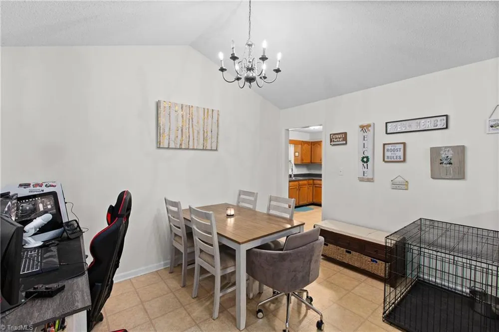 555 Brown Stone Court Kernersville, NC 27284
