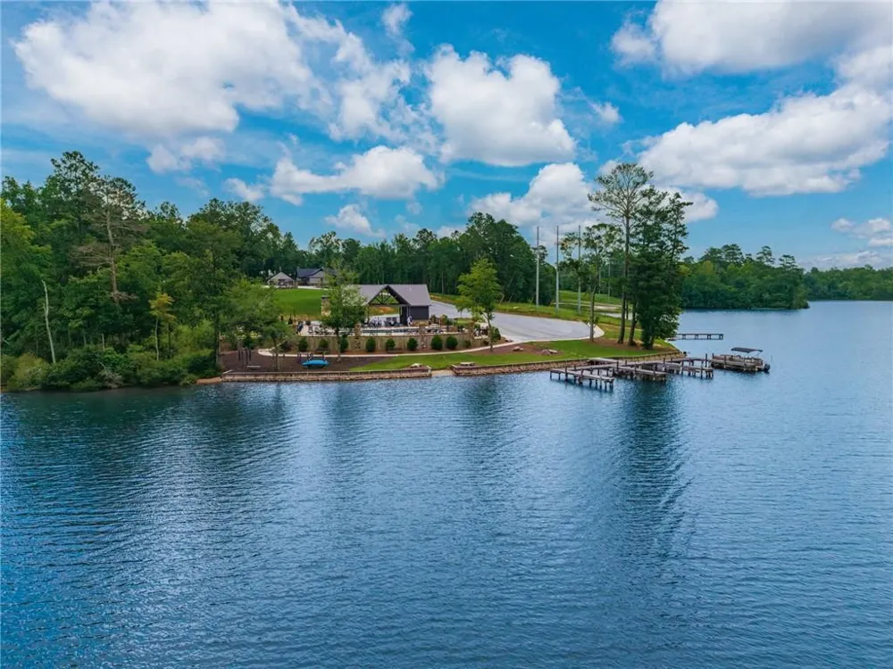 143 Falls Lane Milledgeville, GA 31061