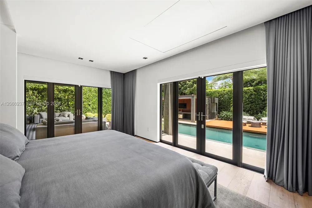 1253 Obispo Ave Coral Gables, FL 33134