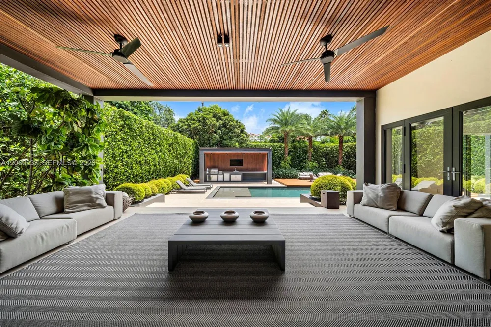 1253 Obispo Ave Coral Gables, FL 33134