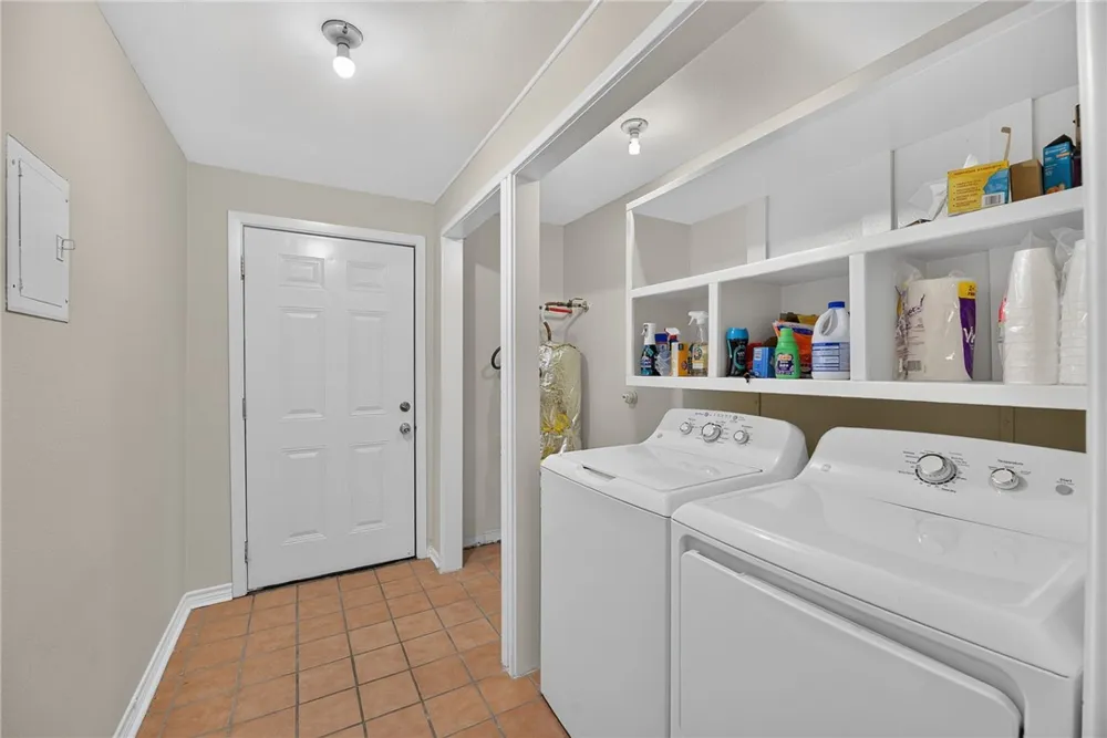 421 Cole Street Corpus Christi, TX 78404