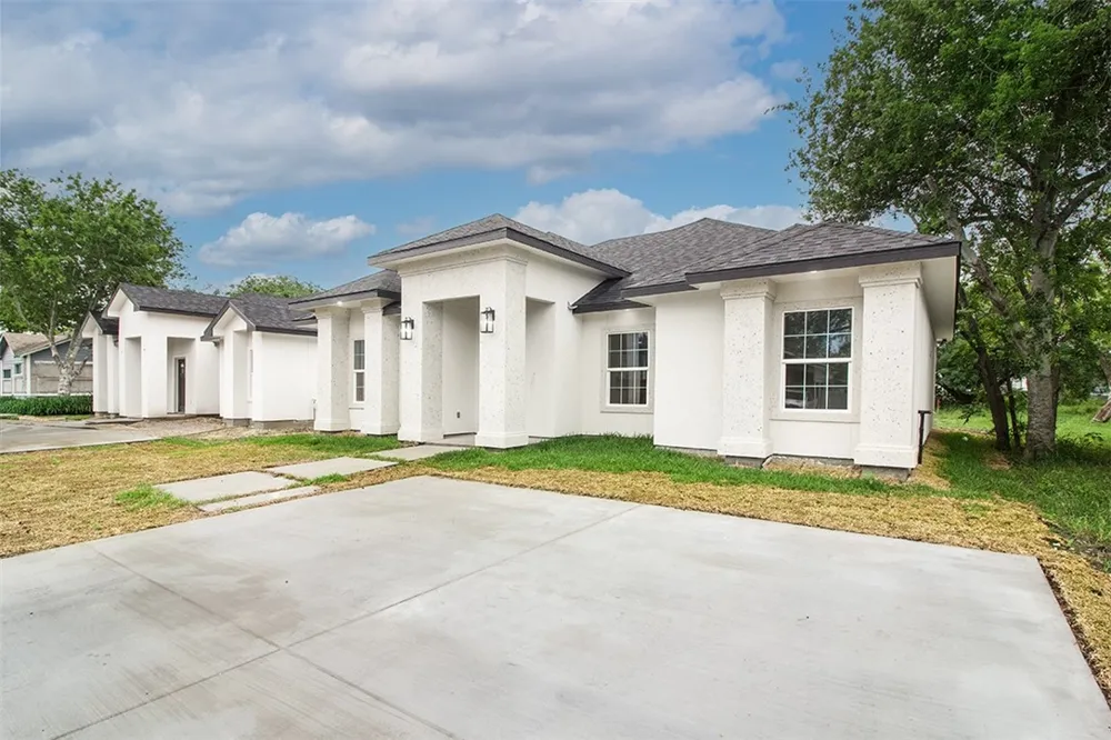 2733 Nemec Street Corpus Christi, TX 78415